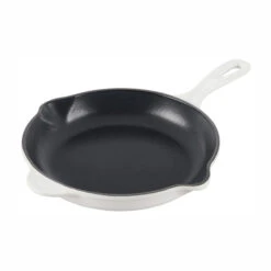 Le Creuset Traditional Skillet - 9" -Napoleon Shop L2024 2316