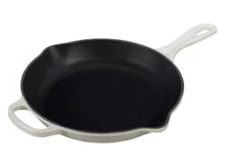 Le Creuset Signature Skillet - 10 1/4" 19 Le Creuset Signature Skillet - 10 1/4" -Napoleon Shop LS2024 2616