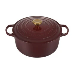 Le Creuset Round Dutch Oven 7 1/4 Qt. 25 Le Creuset Round Dutch Oven 7 1/4 Qt. -Napoleon Shop LS2501 28949SG