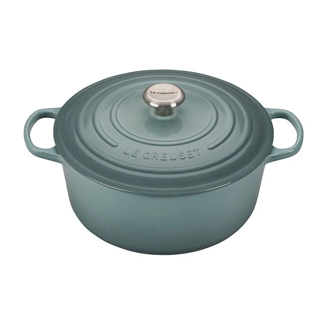 Le Creuset Round Dutch Oven 7 1/4 Qt. 3 Le Creuset Round Dutch Oven 7 1/4 Qt. - Image 3