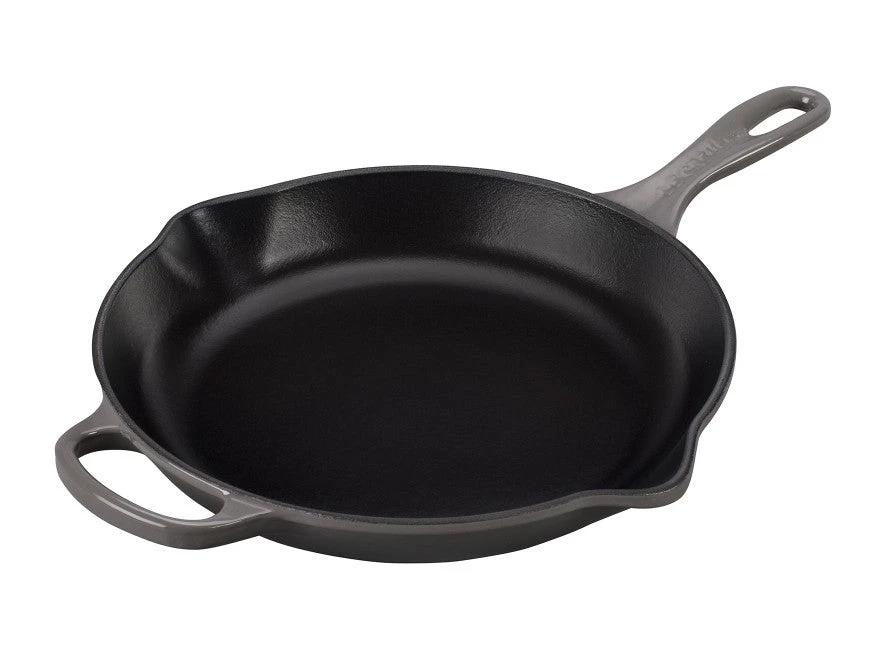 Le Creuset Signature Skillet - 10 1/4" 4 Le Creuset Signature Skillet - 10 1/4" - Image 4