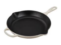 Le Creuset Signature Skillet - 11 3/4"