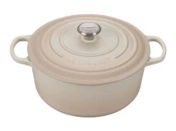 Le Creuset Round Dutch Oven 7 1/4 Qt. 16 Le Creuset Round Dutch Oven 7 1/4 Qt. -Napoleon Shop rs9083 ls2501 28716ss lpr lecreuset